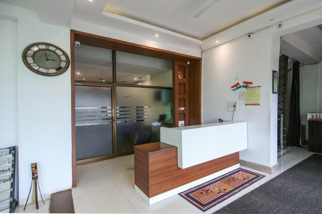 Oyo 3603 White Pearl Hotel Jabalpur Bagian luar foto