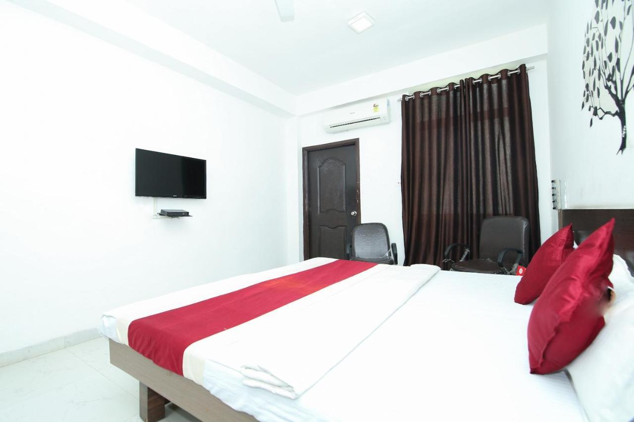 Oyo 3603 White Pearl Hotel Jabalpur Bagian luar foto